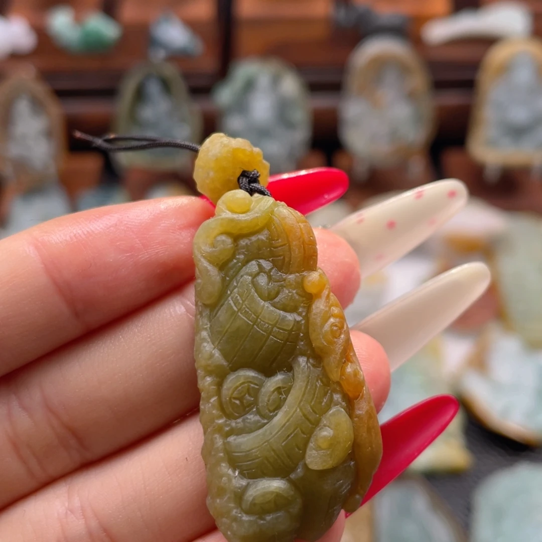 定制翡翠未镶嵌翡翠