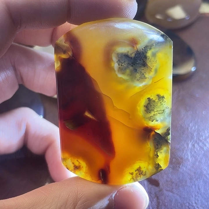 未镶嵌颈饰玛瑙/玉髓