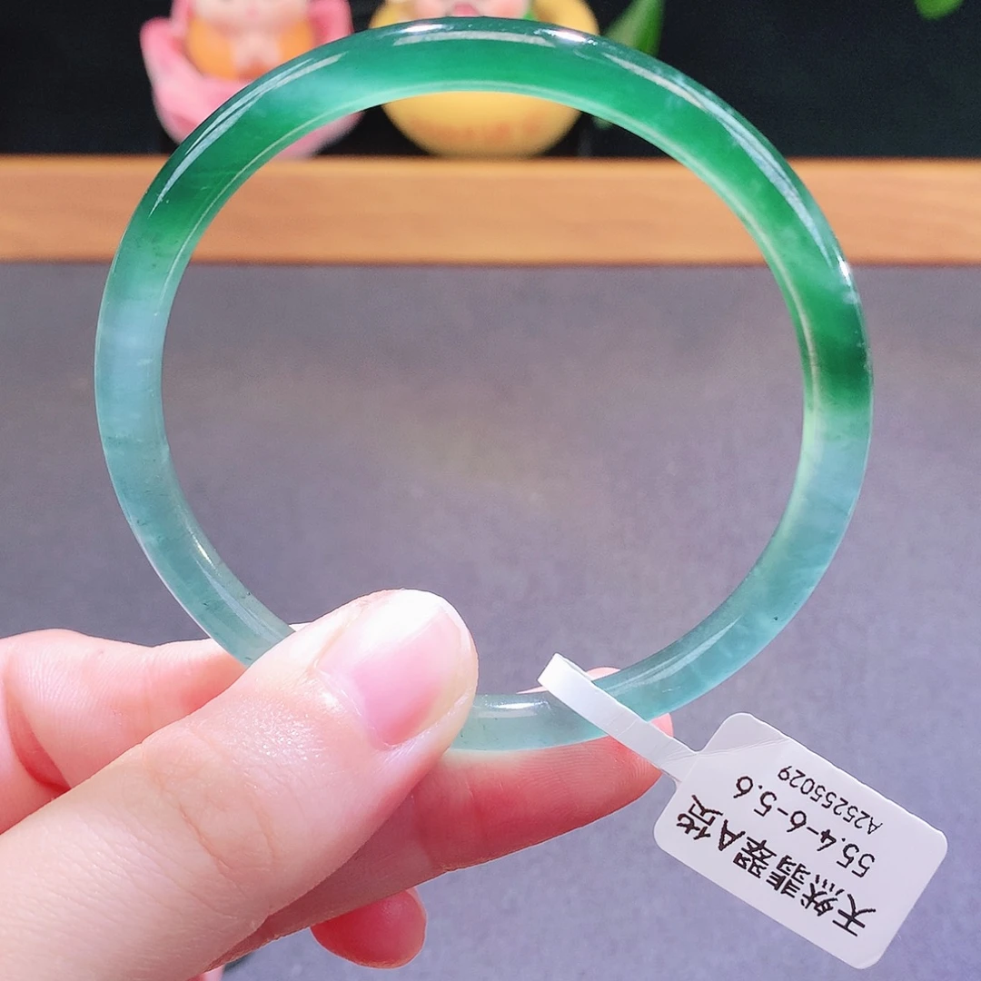 翡翠未镶嵌手镯天然翡翠