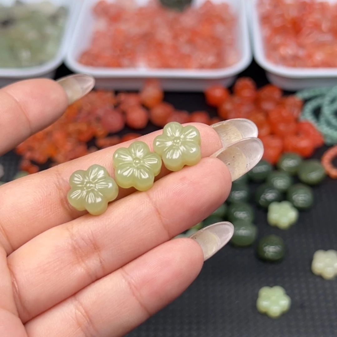 ****V南红玛瑙未镶嵌吊坠(不含链)