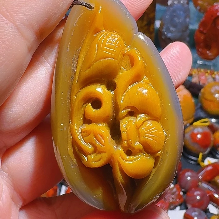 玛瑙/玉髓未镶嵌珠宝半成品