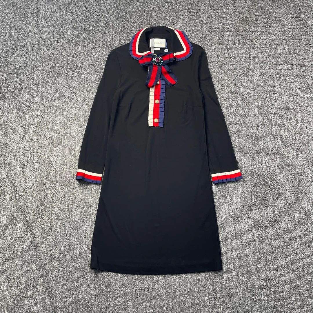 99新 GUCCI/古驰 3669/黑色翻领中长款短袖连衣裙/S码/98新/公价
