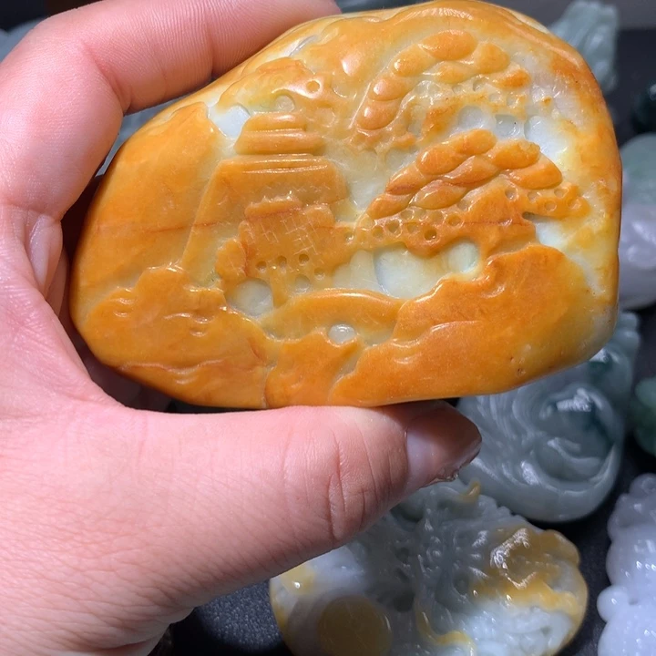 翡翠未镶嵌颈饰保真天然A货翡翠