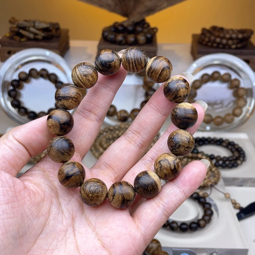 【闪购商品】沉香手串十****二达拉干沉香