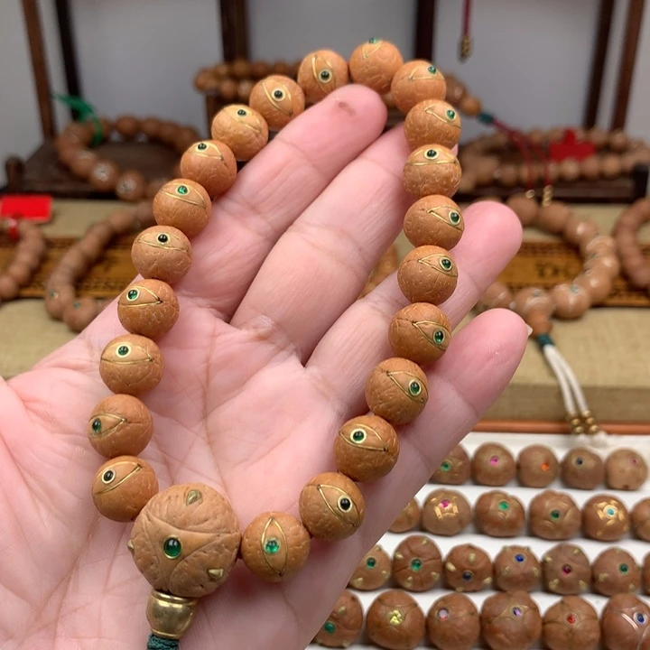 没***菜吊坠凤眼菩提手串