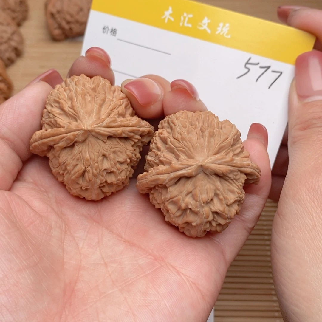 文玩核桃吊坠41全品白狮子577