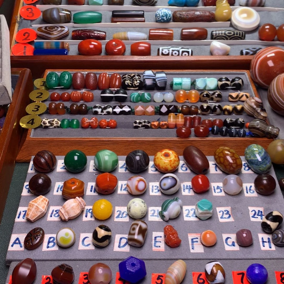 玛瑙/玉髓颈饰未镶嵌✎****