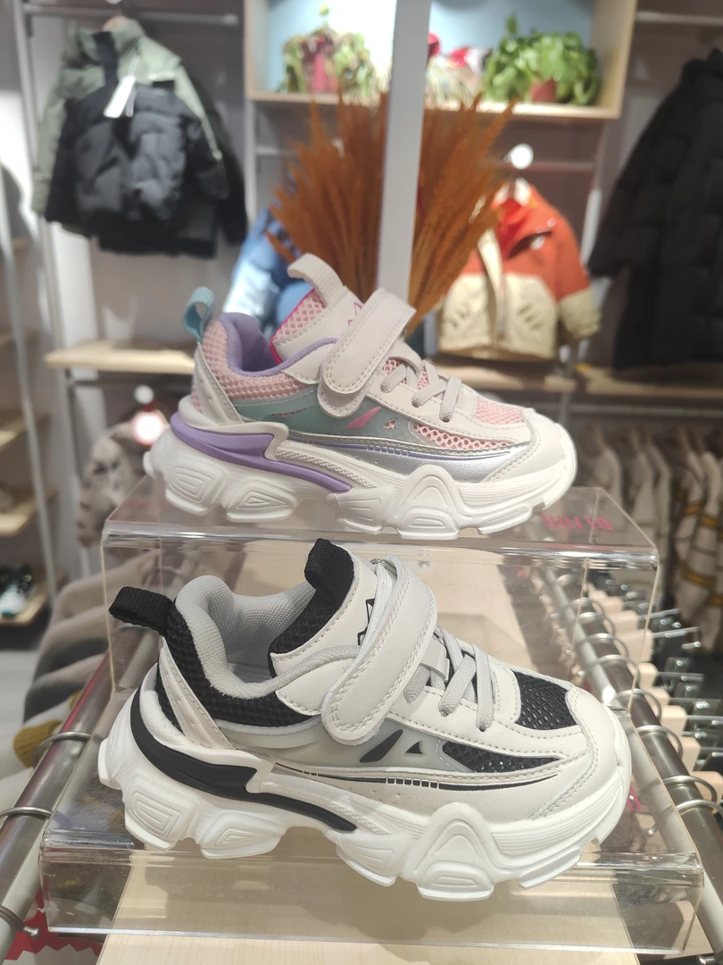 达巴春季新款休闲鞋