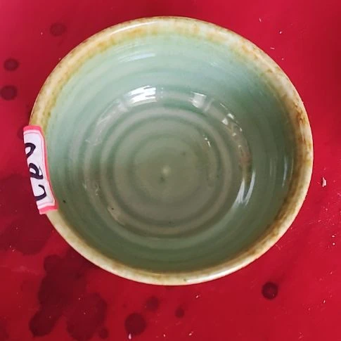 瓷片瓷片，摆件，都有微瑕疵，