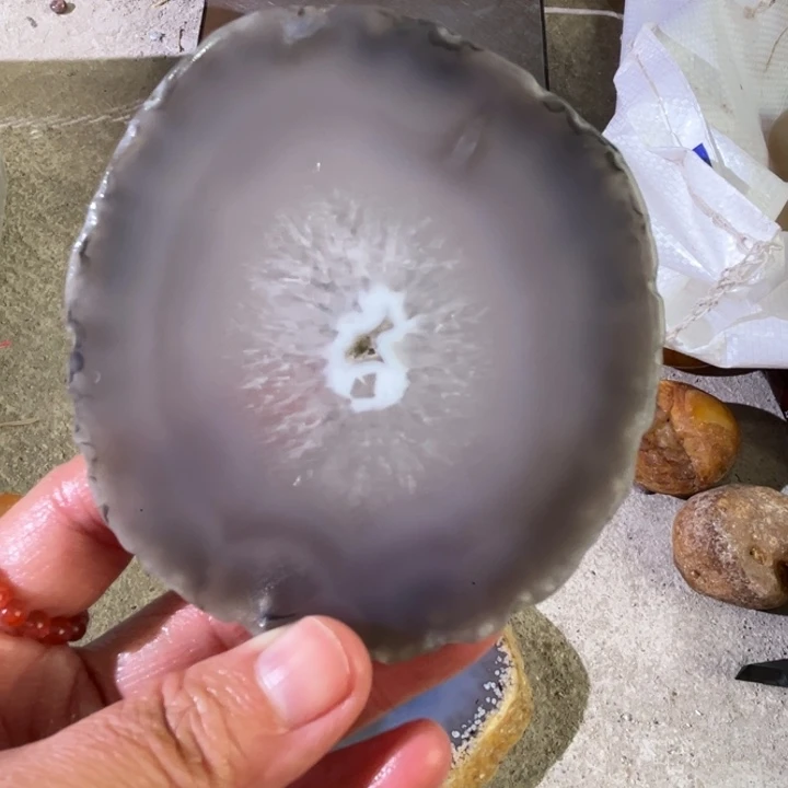 玛瑙/玉髓未镶嵌珠宝奇石