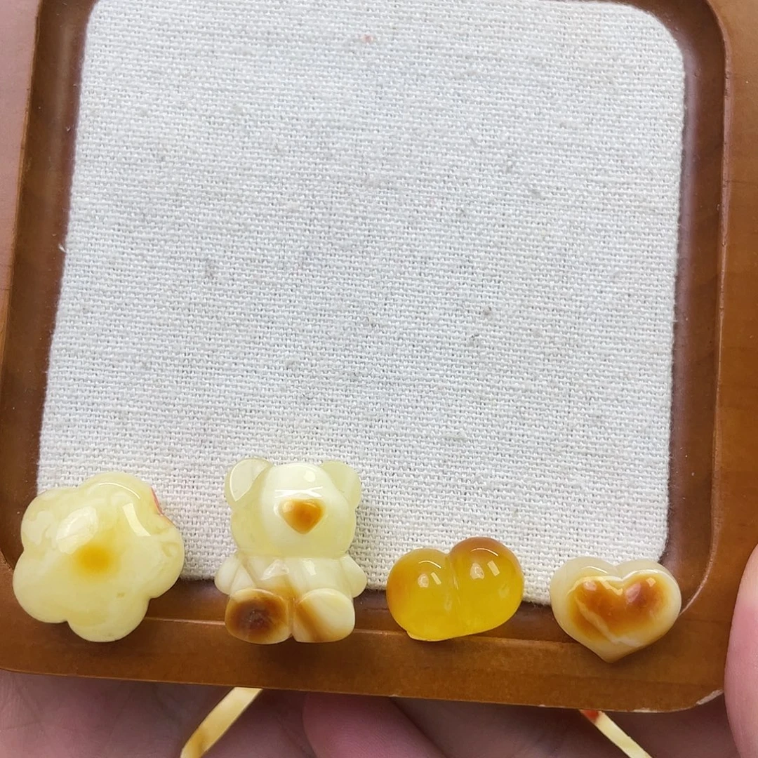 大***＠琥珀未镶嵌珠宝奇石