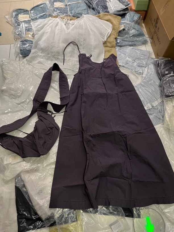 金子家上新 背心连衣裙带包包 裙长108左右 不支持7天无理由退换