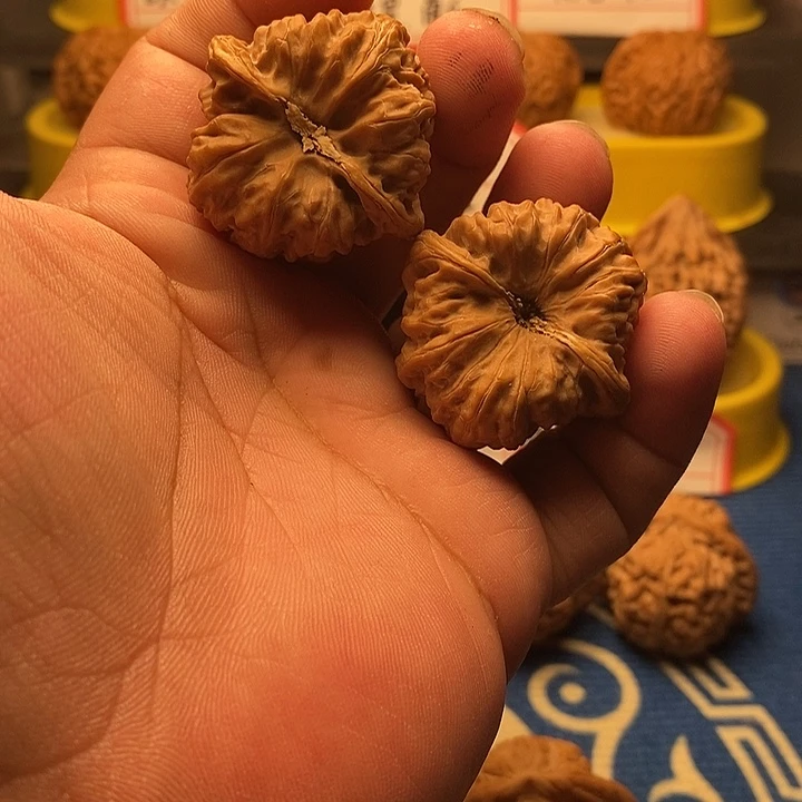 吊坠文玩核桃平谷凹底