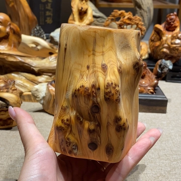 柏木王****间小号笔筒