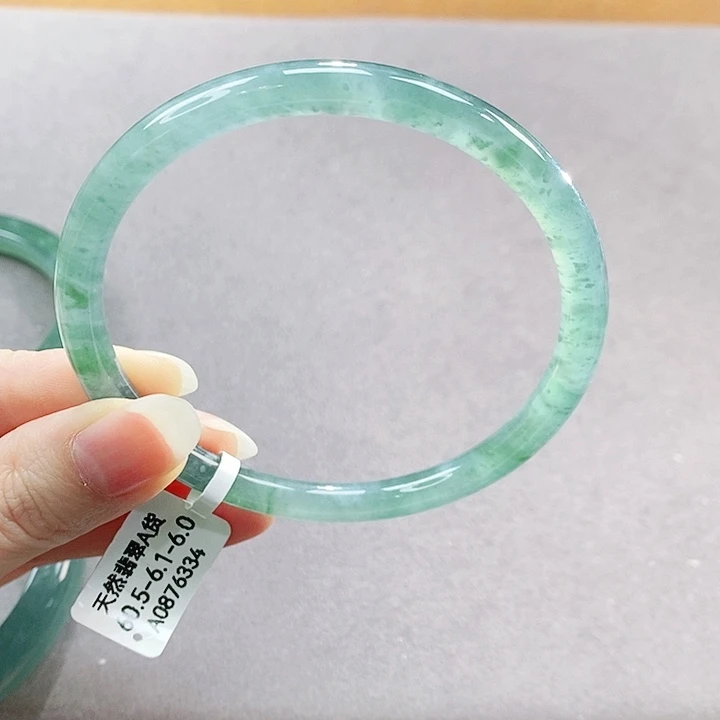 【闪购商品】未镶嵌手镯翡翠