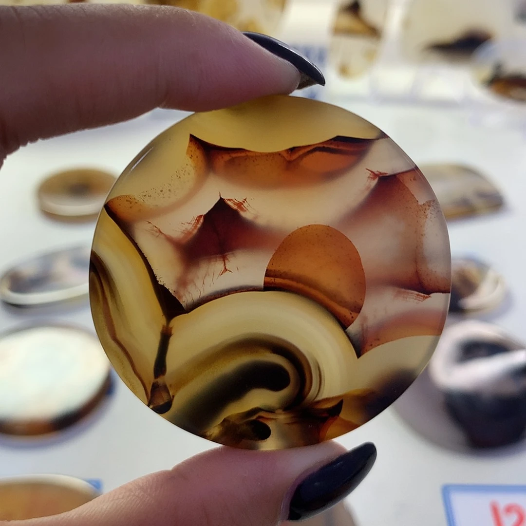 玛瑙/玉髓颈饰未镶嵌