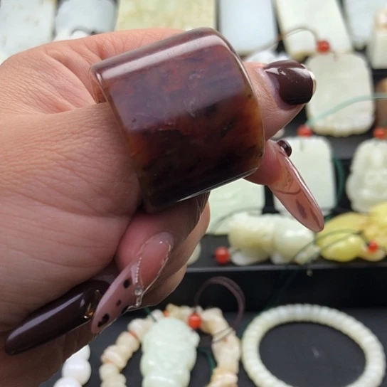 和田玉未镶嵌挂件