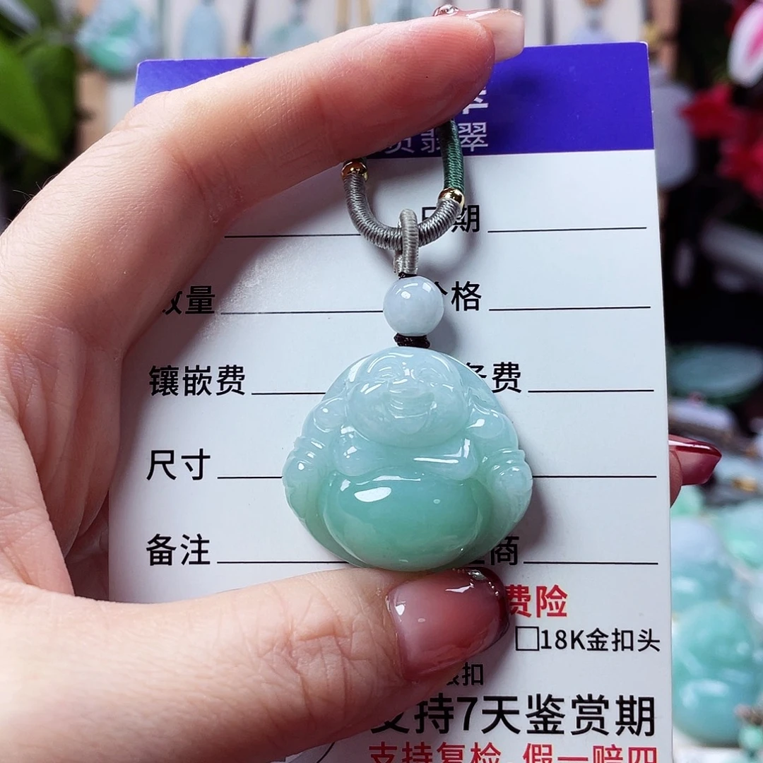 翡翠未镶嵌颈饰佛公52