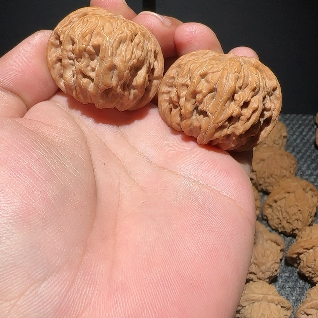 文玩核桃把件41矮桩山地磨 全品