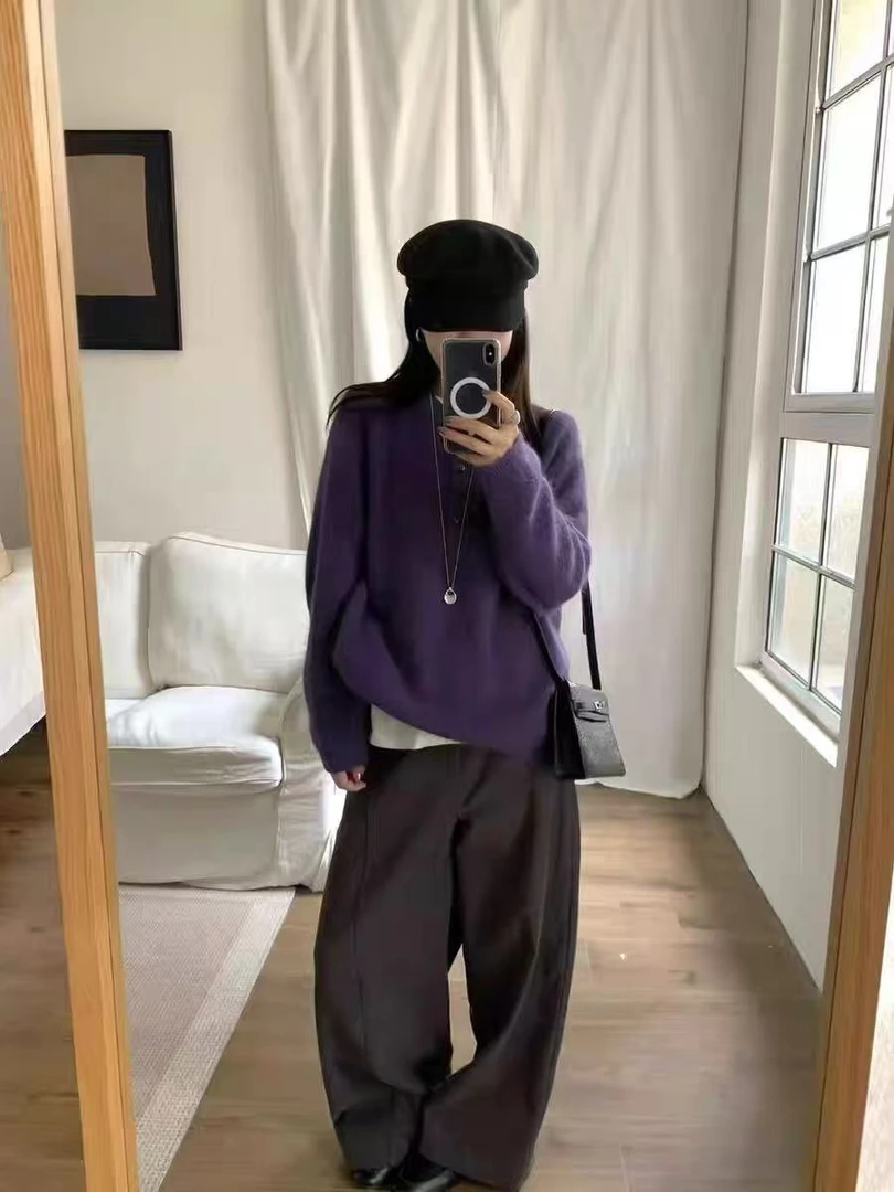 ZH 1-24551新款高质百搭领口扣子毛衣