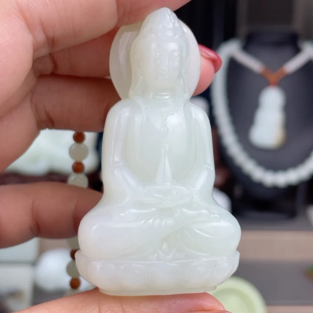 【闪购商品】颈饰未镶嵌和田玉