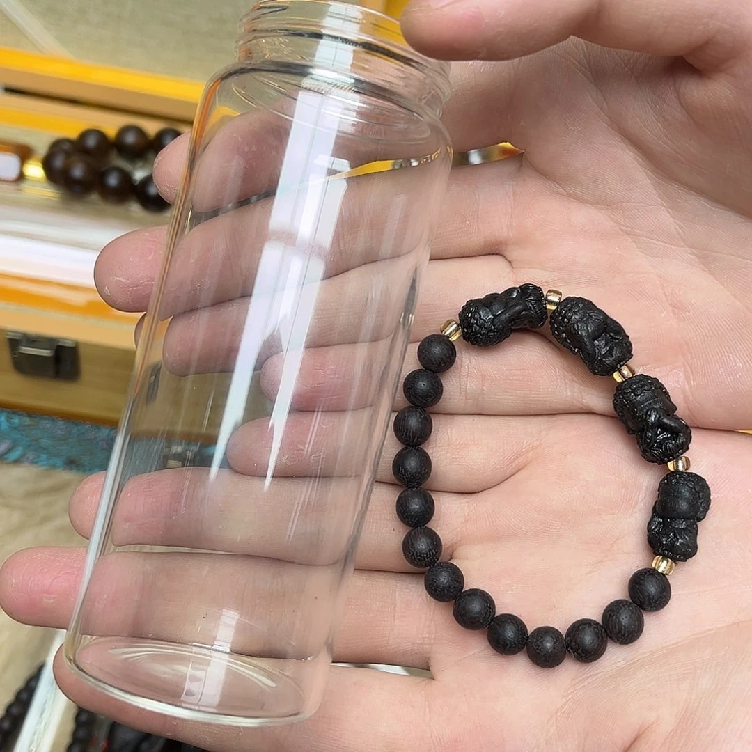 大叶紫檀（黑酸枝木类）