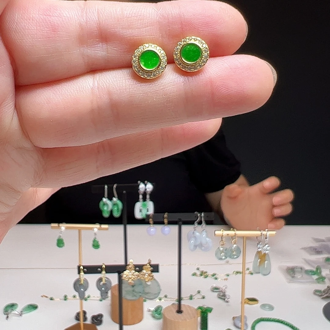 翡翠银S925镶嵌耳饰天然翡翠
