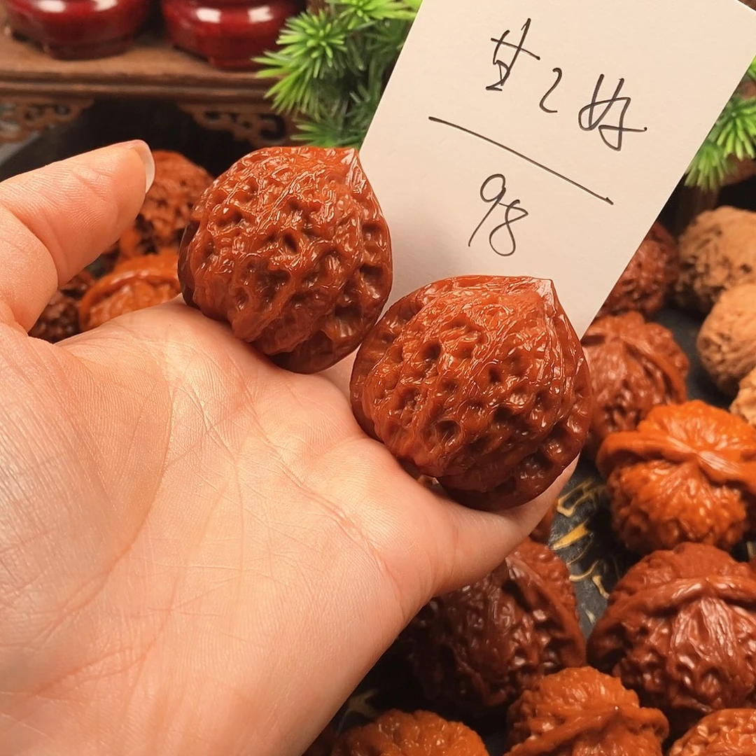 ****好把件文玩核桃公子帽甘