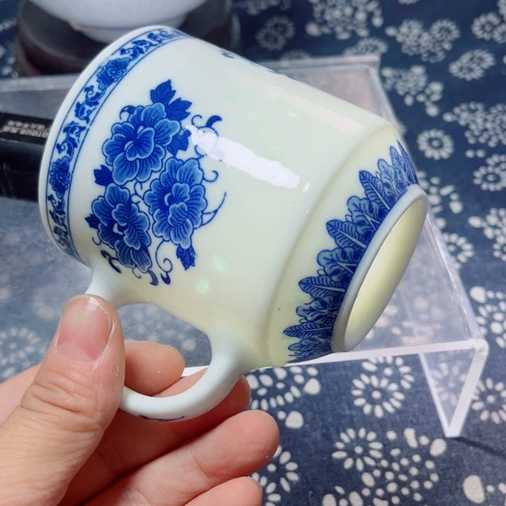 青花玲珑办公杯牡丹花微瑕