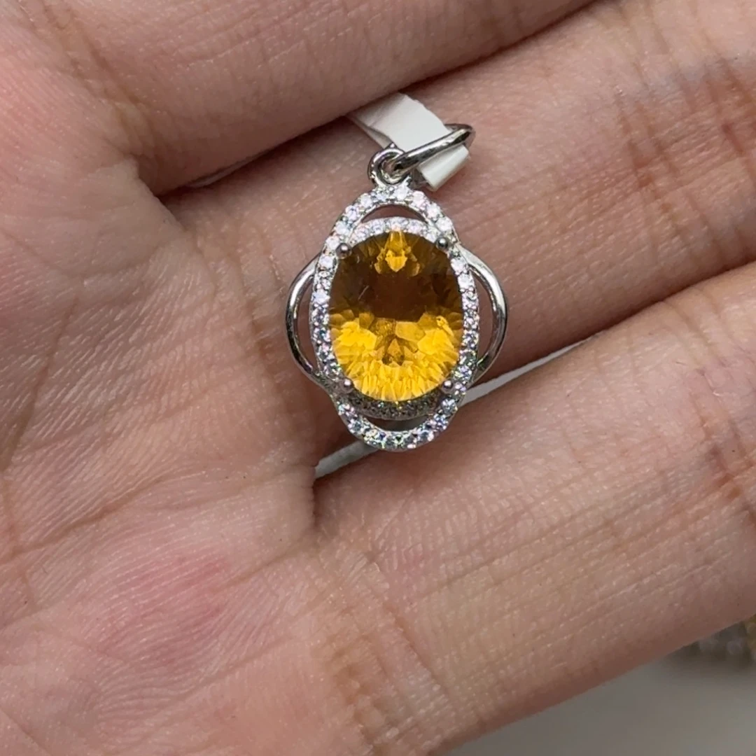 银S925镶嵌黄晶颈饰