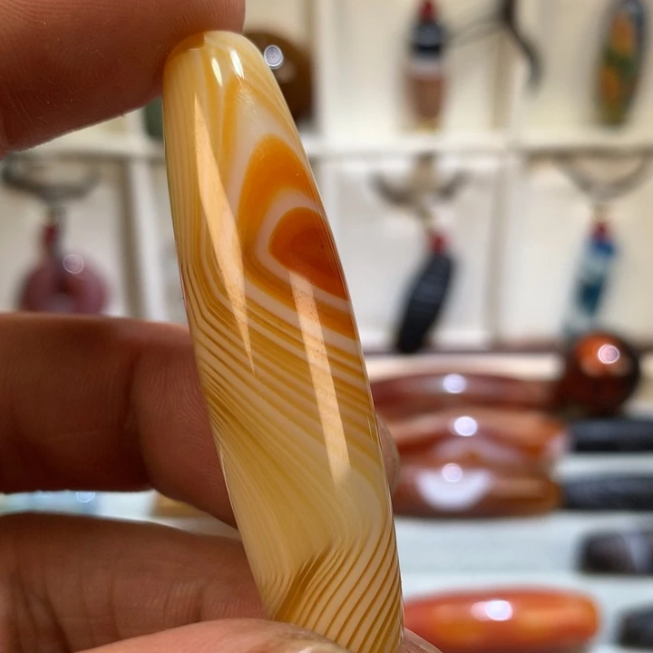 未镶嵌颈饰玛瑙/玉髓