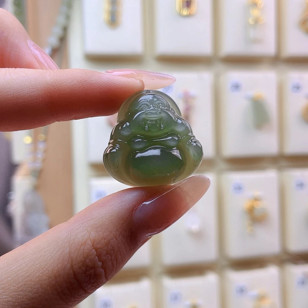 碳****和田玉未镶嵌吊坠(赠链)