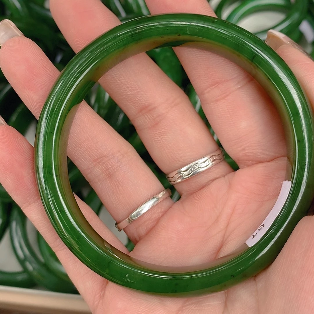 @***&和田玉（碧玉）未镶嵌手链