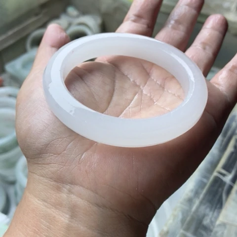 ****.石英质玉（金丝玉）未镶嵌手镯加工定制