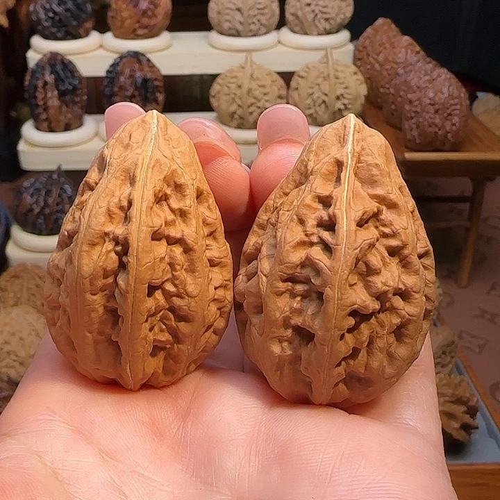 文玩核桃吊坠小鹤立9