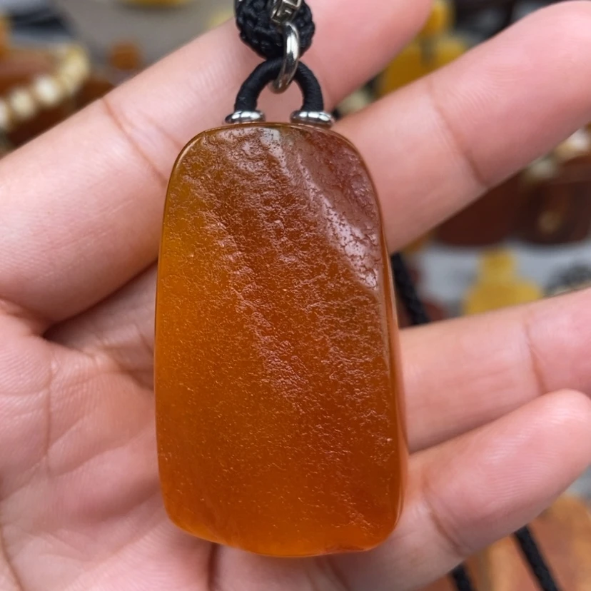 【闪购商品】未镶嵌颈饰琥珀