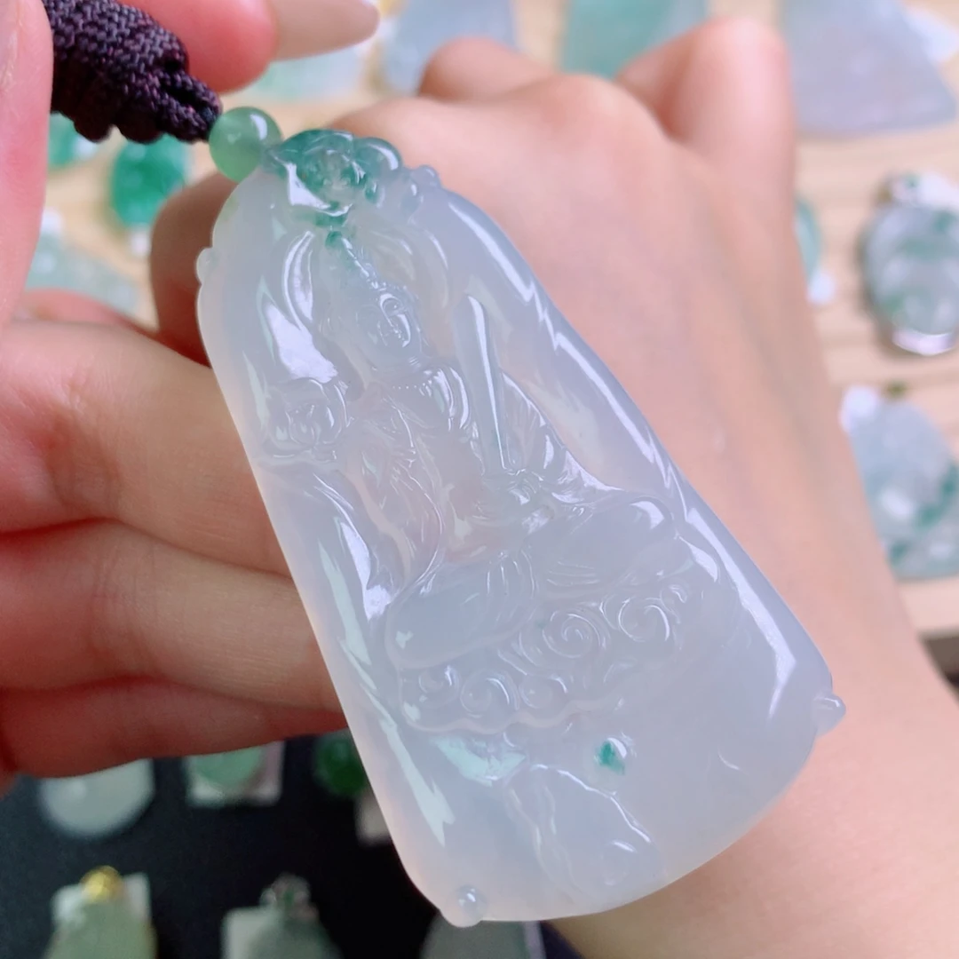 翡翠未镶嵌颈饰吊坠