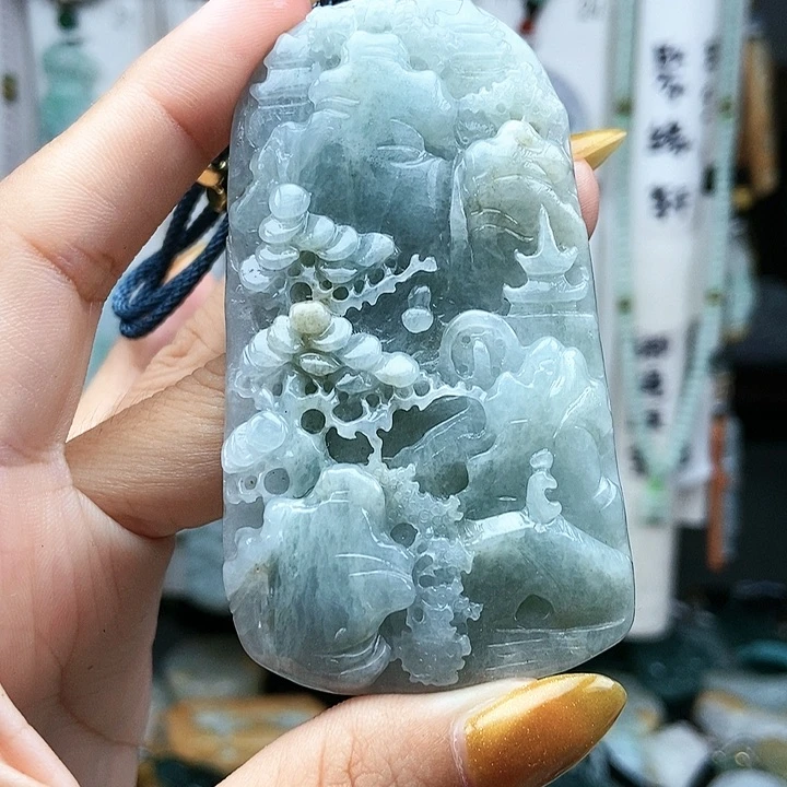 翡翠未镶嵌颈饰翡翠