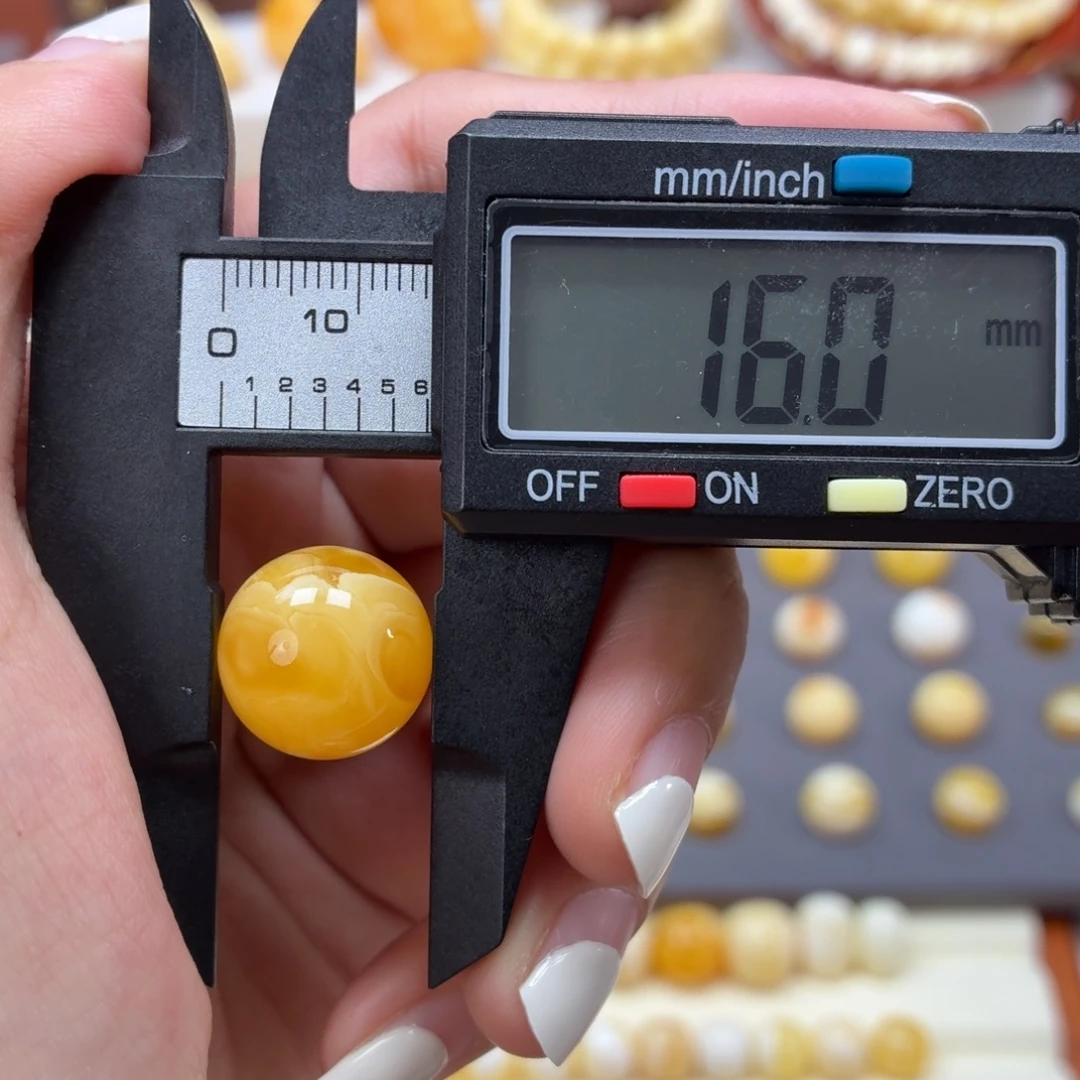 琥珀未镶嵌裸石焦皮16mm