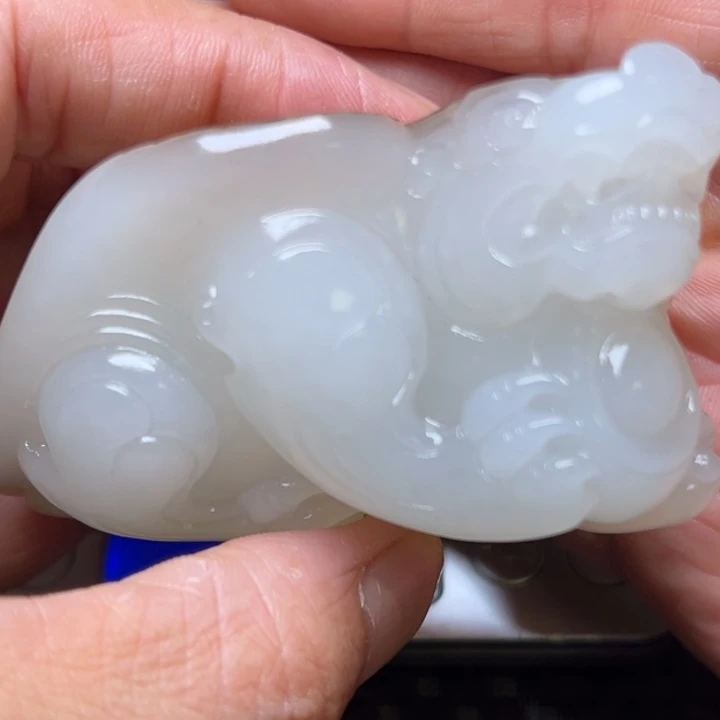 奇***烽和田玉未镶嵌挂件