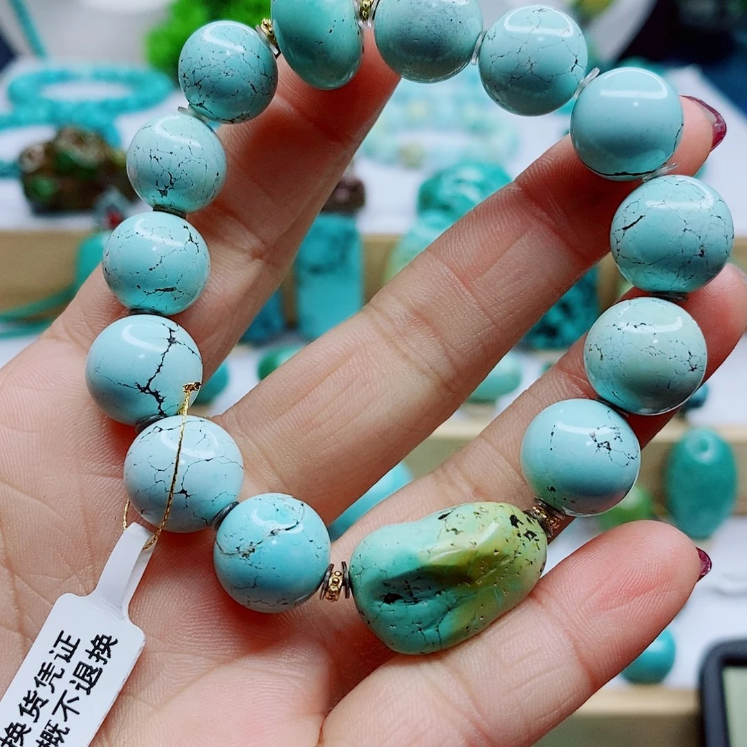 绿松石未镶嵌颈饰