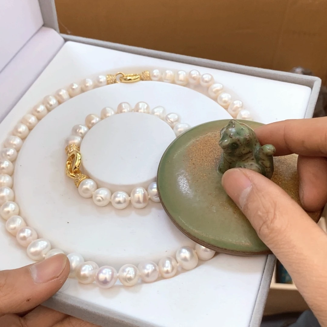 瓷片哈哈哈哈哈哈哈