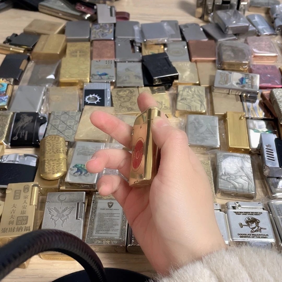 沈***彬捡漏直播间福利打火机