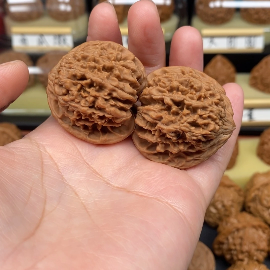 吊坠文玩核桃释**羽满天星