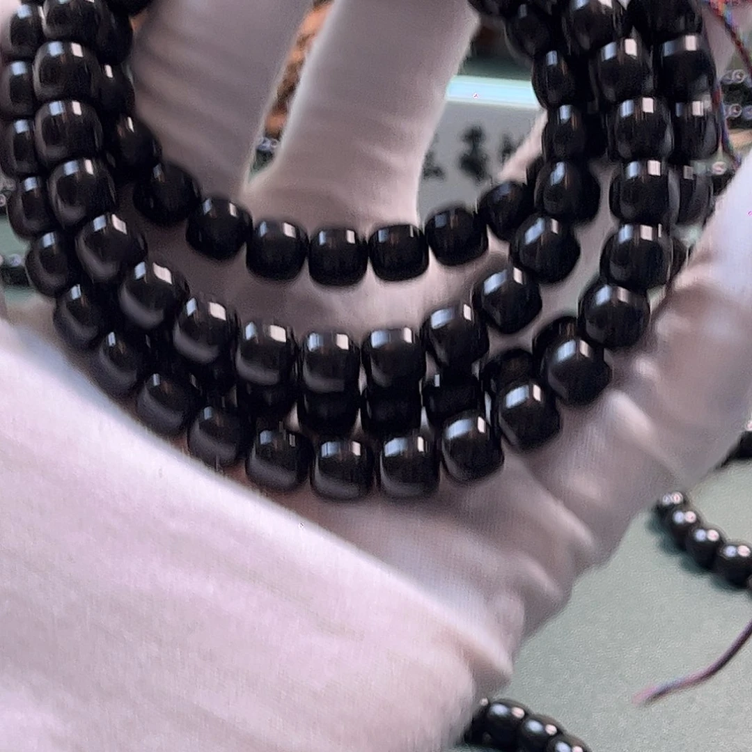 椰蒂吊坠王中王老型108