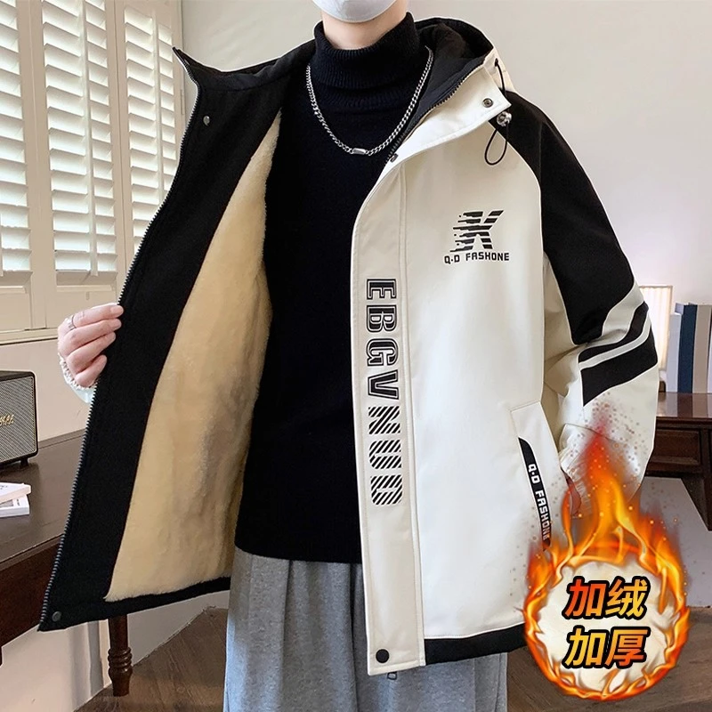 加绒加厚冲锋衣男秋冬季2025新款工装夹克男青少年撞色拼接外套男