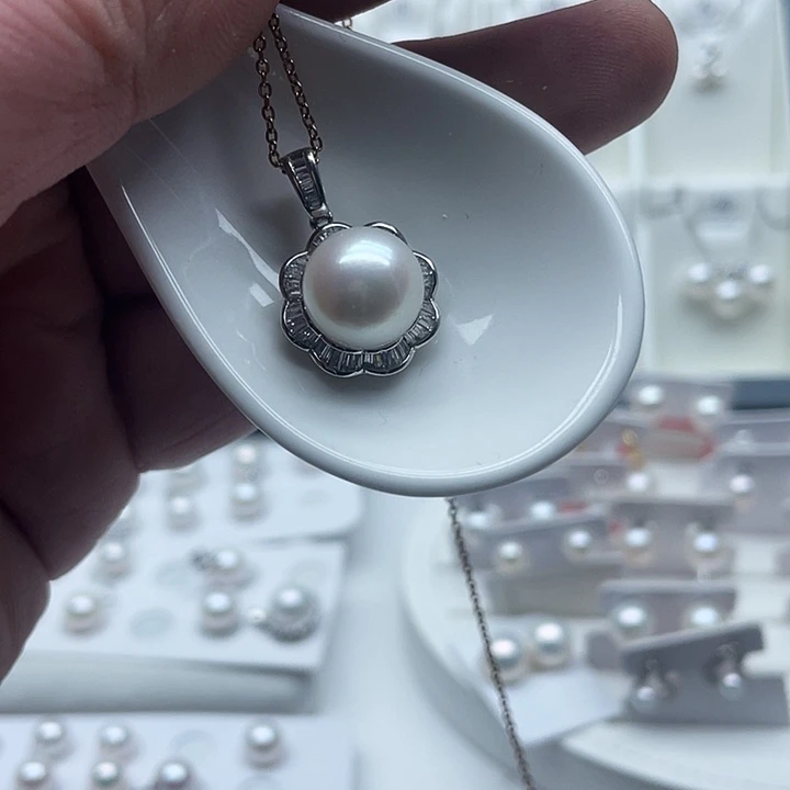 淡水珍珠吊坠(不含链)银S925镶嵌