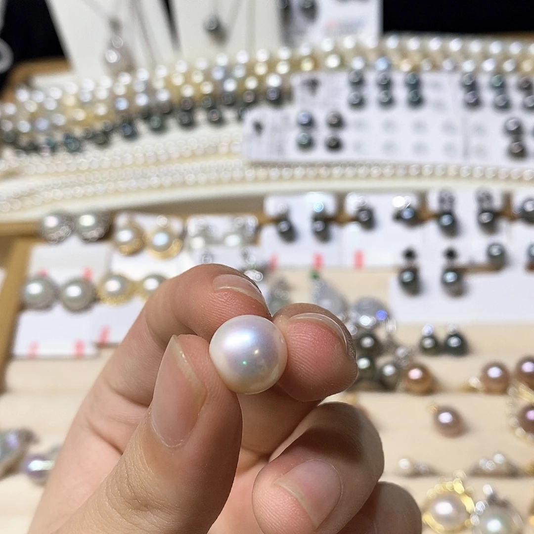 钱***士淡水珍珠珠宝奇石未镶嵌