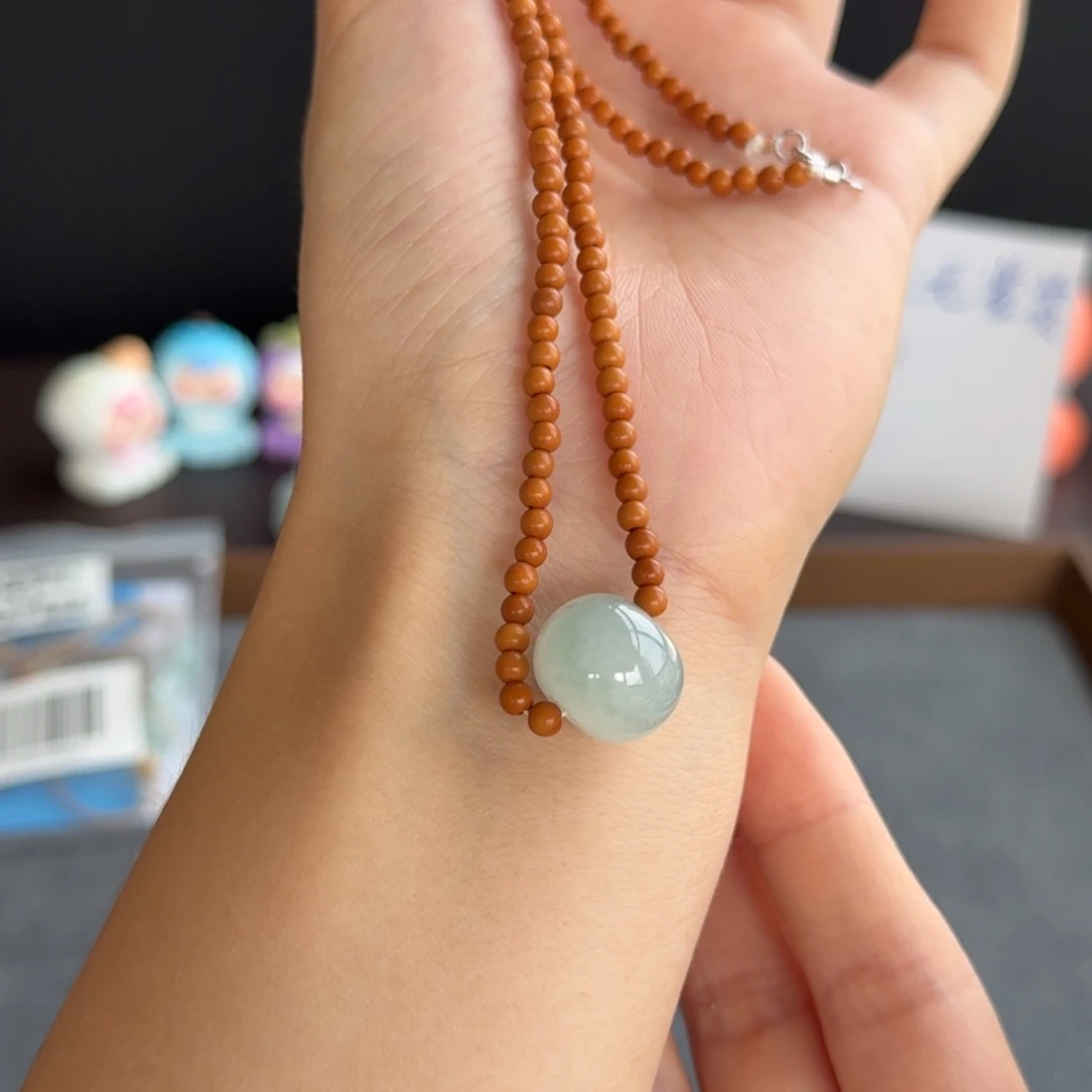 翡翠未镶嵌颈饰102号买断