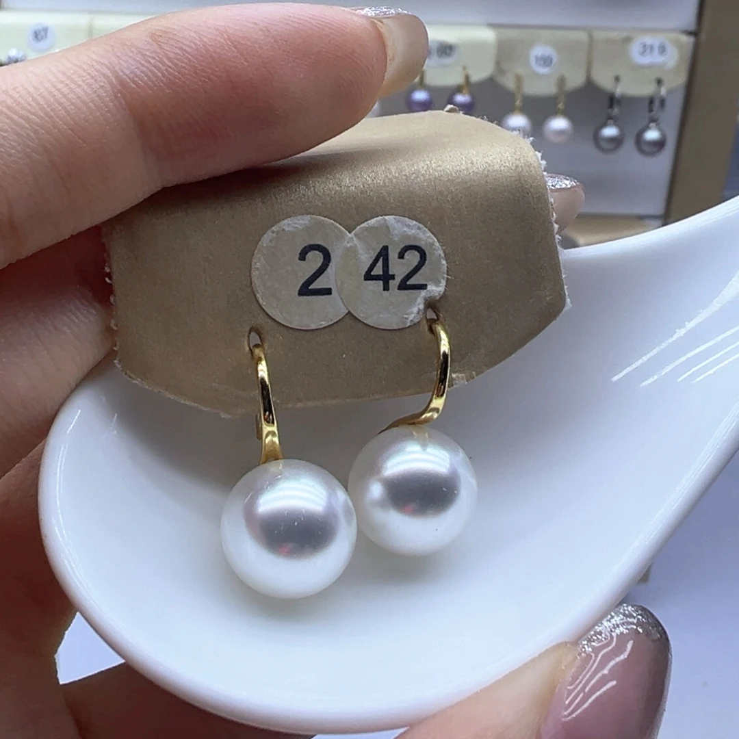 银S925镶嵌淡水珍珠耳饰